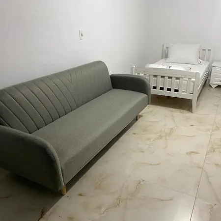 Casa Nushi Daire Dıraç