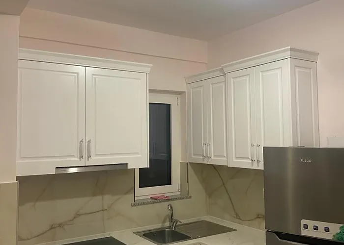 Casa Nushi * Durrës